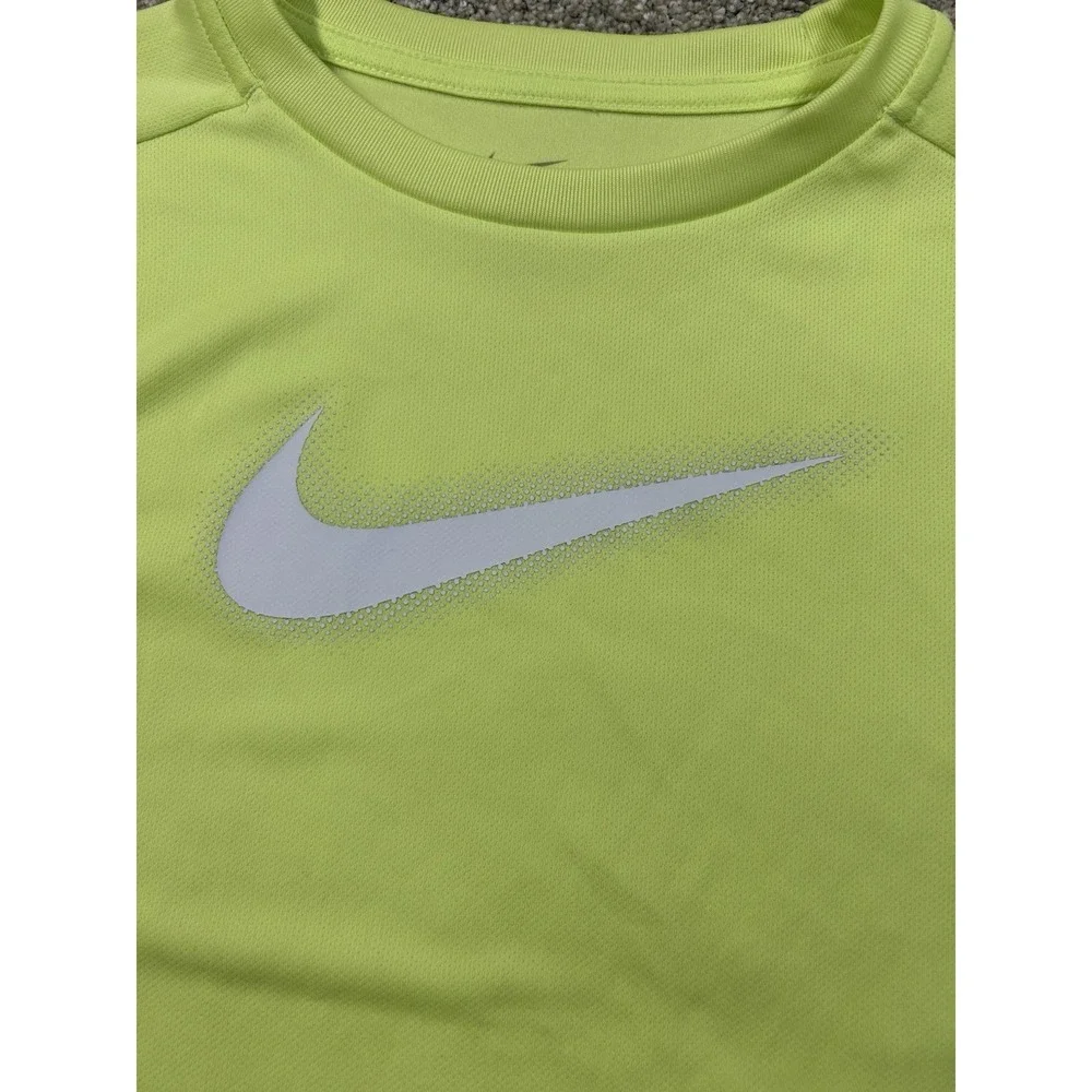 Nike Dri-Fit Children's Active Short Sleeve Shirt Size XL Lemon Twist Yellow‎